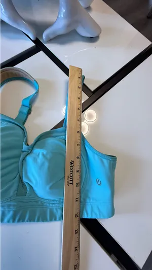 Lululemon Enlite Bra High Support Sports Bra - Aqua Blue / Tiffany Blue - Sz 34C/D thumbnail 5