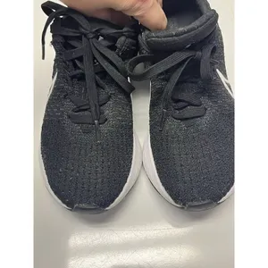 Nike Black White Women’s Flyknit Laced Sneakers DD3024-001 8M thumbnail 5