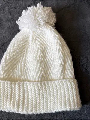 Adidas Women's Twilight 4 Ballie Hat. White Clear/Grey Logo. New with Tags thumbnail 10