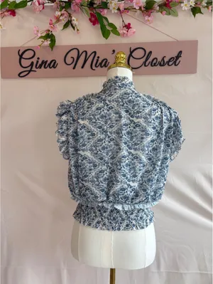 Miss Me Women's Small Blue Floral Ruffled Sleeveless Blouse thumbnail 2