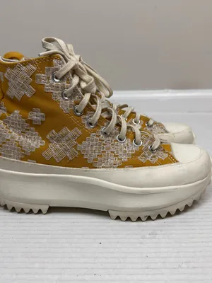 Converse Run Star Hike Platform Tonal Embroide Hi Boot, A02231C Women's Size 8.0 thumbnail 5