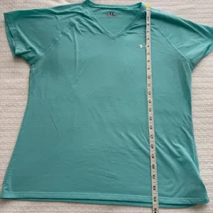 L Under Armour Blue Short-Sleeve T-Shirt thumbnail 6