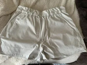 Lululemon Shorts thumbnail 1