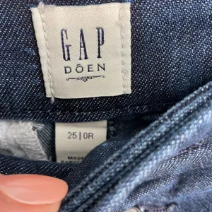 GAP x DOEN Womens Denim Shorts High Waisted Button Fly Pleated Blue 25 0R thumbnail 4