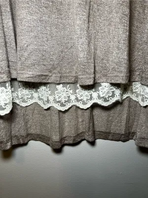 Umgee Taupe Tunic with Cream Lace Hem thumbnail 4