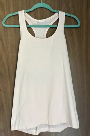 Lululemon tank top thumbnail 1