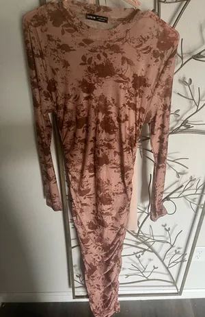 Nude floral maxi dress thumbnail 1