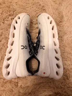 On Cloudtilt Women’s Size 10 White/Ivory CloudTec Phase Walking Running Shoes thumbnail 4