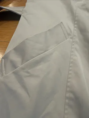 Roz & Ali tan trench coat size large . thumbnail 8