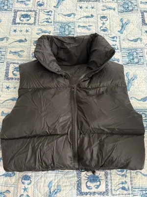 Woman’s cropped puffer vest Black Size M thumbnail 2