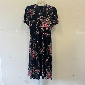 White House Black Market Floral Faux Wrap High Low Midi Dress Black Pink 4 thumbnail 2