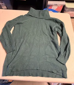 Coco + Carmen Cozy Women's Turtleneck Sweater Tunic in Forest Green Size Small thumbnail 1