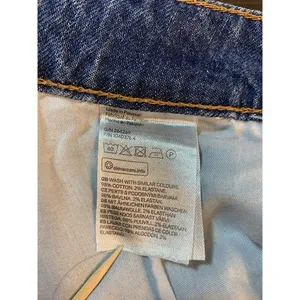H&M Regular Waist Jean Shorts‎ Womens 10 Medium Wash Denim Festival DIY Cut Off thumbnail 7