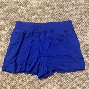 Target Womens Royal blue flowy shorts thumbnail 1