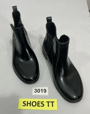 Womans Size 8 Black Rubber Stretch Ankle Rain Boots NWOT thumbnail 1