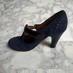 Re-Mix Vintage Footwear Cloche‎ T-straps in Navy Suede/Black Patent, Size 6 thumbnail 4
