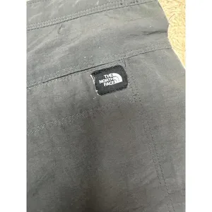 The North Face grey gorpcore nylon utility shorts Size 6 thumbnail 8