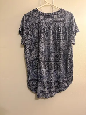 Lucky Brand Women’s Blouse L thumbnail 2