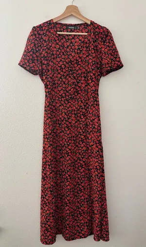 Missguided floral maxi dress thumbnail 1