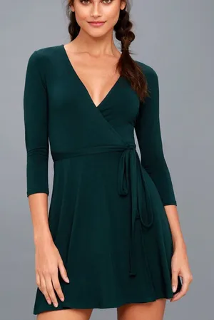 NWT Lulus Twirl-Worthy Forest Green Wrap Dress Mini Size Small S NEW thumbnail 1