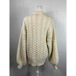 POL Chunky V-Neck Bubble Cardigan Sweater in Ivory. Size M. thumbnail 4