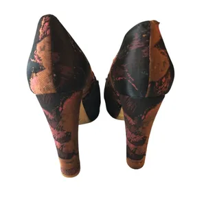 Kathryn Amberleigh Platform Pumps Heels Jacquard Black Brown 6.5 thumbnail 8