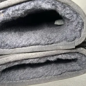 BEARPAW Phylly Sheepskin Lined Suede Womens Pull On boots. Gray size 6. thumbnail 9