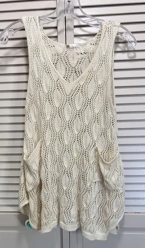 M LAK Cream Open Crochet Tank Top Size Large Relaxed Pockets Soft Boho thumbnail 1