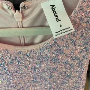 NWT Abound Pink Iridescent Sequin Bodycon Mini Dress Small Party Cocktail thumbnail 4