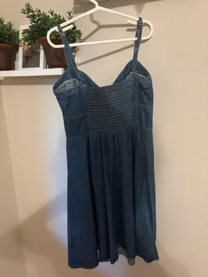 EXPRESS Denium dress thumbnail 2