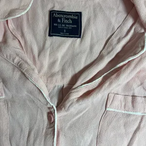 Abercrombie Pink Blouse thumbnail 5