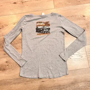 Harley-Davidson Long Sleeve V-Neck‎ Graphic Tee Biker Top Womens Size Small thumbnail 2