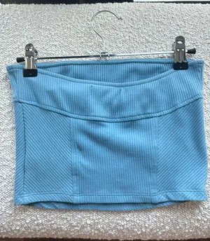 Urban Outfitters Top thumbnail 2