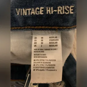 American Eagle vintage hi-rise distressed skinny jeans size 00 thumbnail 3