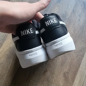 Women's Nike Alta Court Vision Platform Sneakers thumbnail 8
