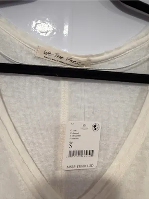 We the Free NWT Women's Cream V-Neck Lightweight Tee thumbnail 2