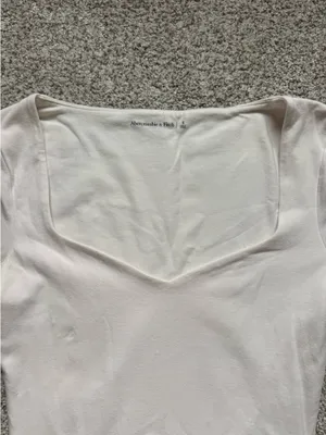 Abercrombie Sweetheart Bodysuit Long Sleeve thumbnail 2