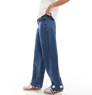 Hollister Low-Rise Taper Baggy Denim Jeans thumbnail 2