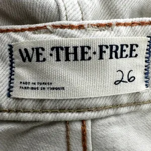 Free People We The Free Good Luck Mid-Rise Barrel Jean Denim Relaxed Milk 26 thumbnail 3