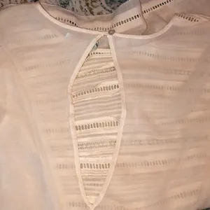 Kimchi Blue cream sheer boho blouse size large thumbnail 6