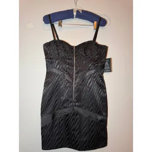 Retrofête Diana Black Bodycon Mini Cocktail Dress Women’s Size Medium thumbnail 3