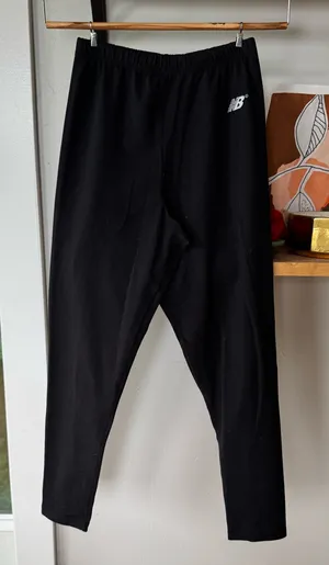 New Balance Black Running Tights or Leggings Size Small thumbnail 1