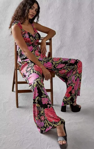 Free People Jumpsuit Womens Small Black Floral‎ Smocked Wide Leg Ruffle Strap thumbnail 1