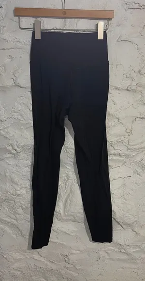 OFFLINE by Aerie Leggings Crossover M Black thumbnail 1