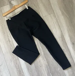 Beyond Yoga Leggings textured ribbed womens Black (medium) workout activewear thumbnail 1