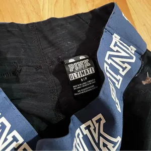 Victoria’s Secret PINK Ultimate Black and Blue Leggings Women’s Small thumbnail 3