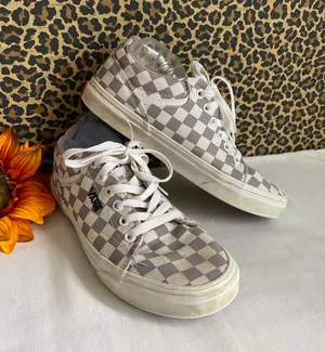 Vans Grey/White Checkered Low Top Sneakers | 7 | thumbnail 1