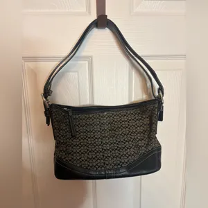 Vintage Coach Mini Soho hobo bag in a black and grey signature C monogram thumbnail 2