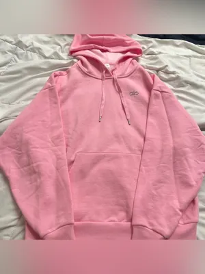 Alo yoga hoodie + sweatshorts thumbnail 8