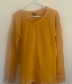 FINAL MARKDOWN Ana lightweight fleece top small thumbnail 1